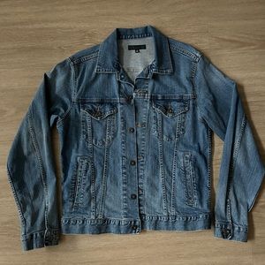 Jean Jacket - Medium